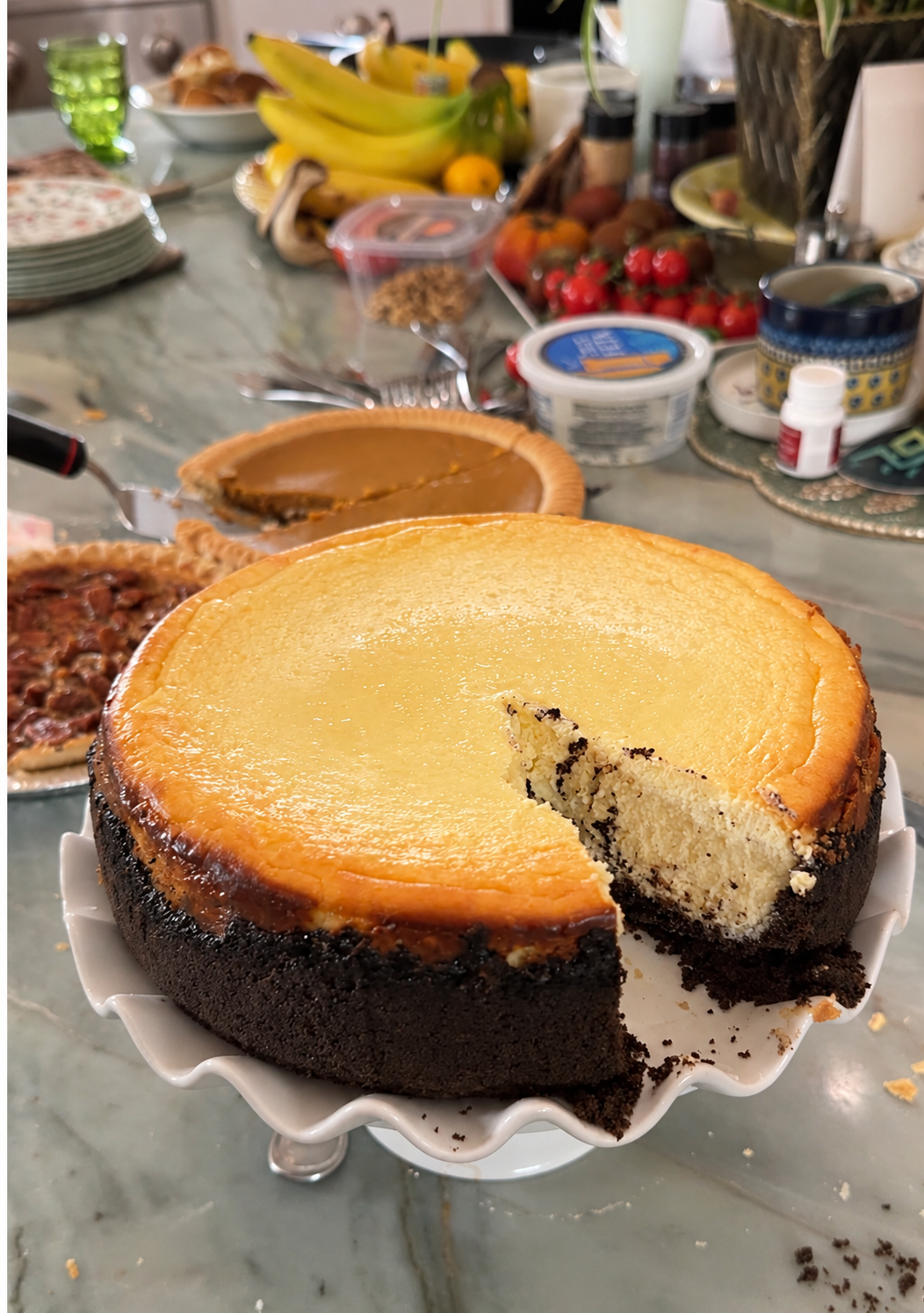 Gluten-free Oreo cheesecake with a thick chocolate Oreo crust